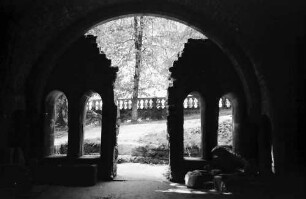 Allerheiligen: Ruine, romanische Bögen