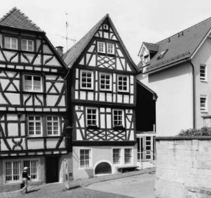 Bensheim, Hauptstraße 40, Klostergasse 4