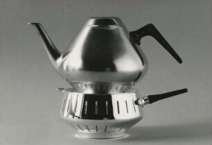 Gebrüder Deyhle Teekanne mit Rechaud von Helmut Warneke