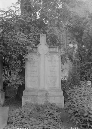 Grabstein für Friedrich Rückert und Frau