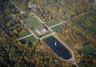 Palais : Großer Garten mit Palais