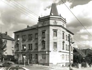 Dresden-Briesnitz, Warthaer Straße 46/Ecke Heroldstraße. Wohnhaus (um 1900)