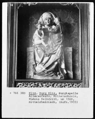 Mittelschrein: Anna Selbdritt
