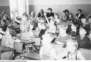 Schulbegehung, öffentlicher Unterricht, Mai 1950