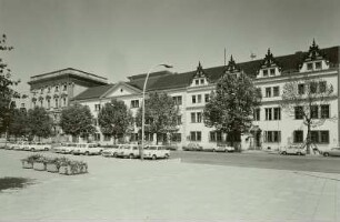 rechts: neuer und alter Marstall und Ribbeckhaus