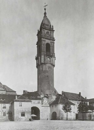 Reichenturm mit Reichentor, Feldseite