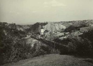 Dresden. Blick von Oberdölzschen über den Plauenschen Grund mit Weizenmühle zur Begerburg, zur Heidenschanze und nach Coschütz