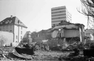 Freiburg: Abbruch des zweiten Hauses Bismarckallee