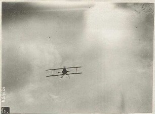 Luftkampf mit einem Fokker (1000 m)