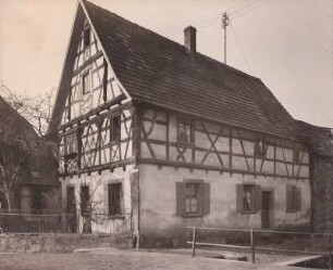 Bei Landau Bauernhaus, Fachwerk [Arzheimer Str. 17]