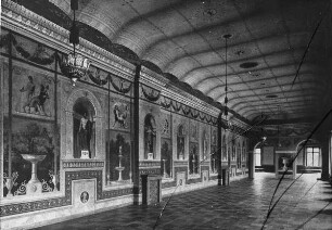 Berlin, Palais Prinz Karl am Wilhelmplatz, Festsaal. Karl Friedrich Schinkel