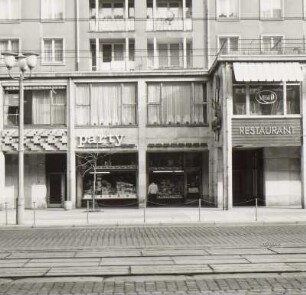 Dresden-Altstadt, Wilsdruffer Straße 8. Wohn- und Geschäftshaus (Tabakwarenladen "party")