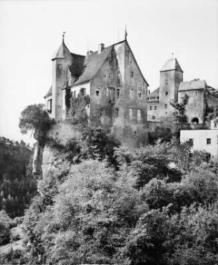 Hohnstein. Burg. Vorderes und Mittleres Schloß. Talseite