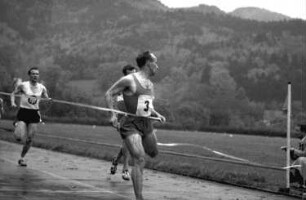 Freiburg: Barthel im Ziel