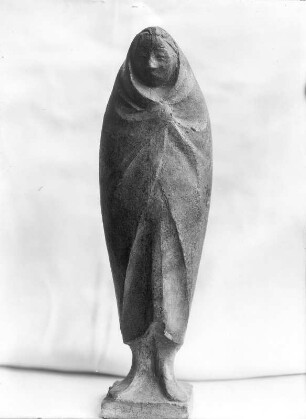 Schwangeres Mädchen : Schwangeres Mädchen. Gips; H. 43 cm