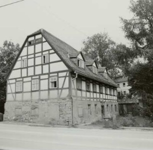 Wilsdruff-Kesselsdorf, Hauptstraße 33. Wohnhaus (ehem. Schule, um 1800)