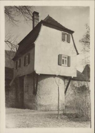 Dettelbach. Wohnhaus auf einem Turm der alten Stadtbefestigung erbaut
