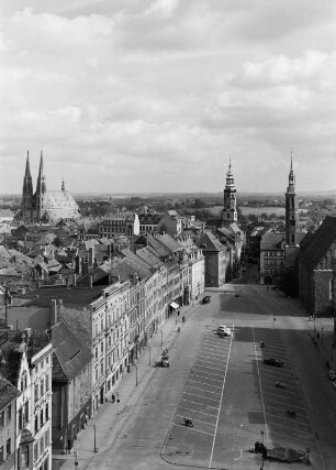 Panorama Obermarkt Görlitz : Görlitz. Obermarkt mit Peterskirche, Rathausturm und Turm der Dreifaltigkeitskirche. Blick vom Reichenbacher Turm nach Osten