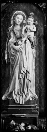 Hagnau Katholische Sankt Johannes Baptist Kirche linker Seitenaltar Madonna nit Kind