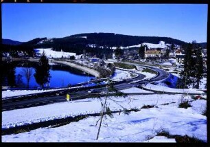 Schluchsee: Ort, vom Wald, oberhalb Strandbad