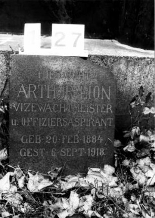 Grabstein B I/1/27 (Detailaufnahme 2)