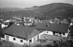 Bickensohl: Weingut Aussiedlerhof bei Bickensohl, von oben