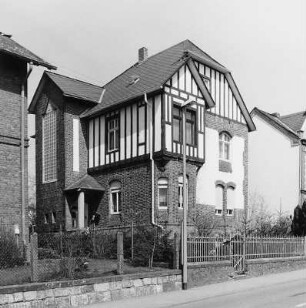 Dornburg, Bahnhofstraße 34