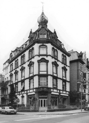 Frankfurt, Hansaallee 17