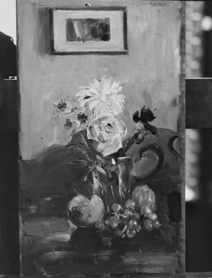Blumen und Früchte