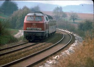 Bretzfeld Lok 215 098 E HN-CR Bnb-Wagen