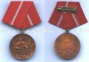 Verdienstmedaille der Kampfgruppen der Arbeiterklasse (in Bronze)