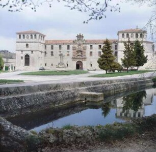 Kloster San Pedro de Gardena