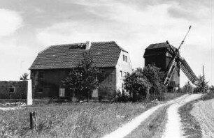 Liebschützberg-Clanzschwitz. Bockmühle und Gehöft
