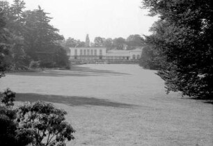 Bad Nauheim: Kurpark mit Durchblick zum Kurhaus