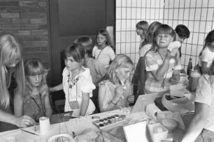25jähriges Jubiläum der Waldstadt. Kinderfest in der Ernst-Reuter-Schule