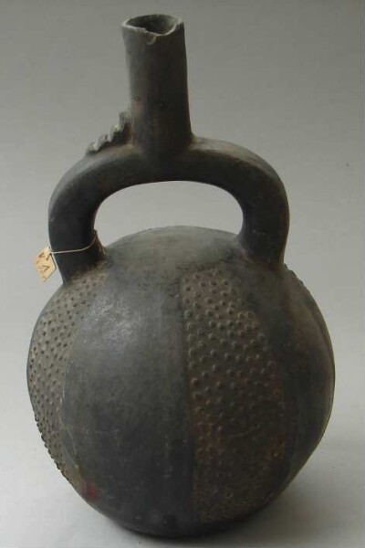 Clay vessel