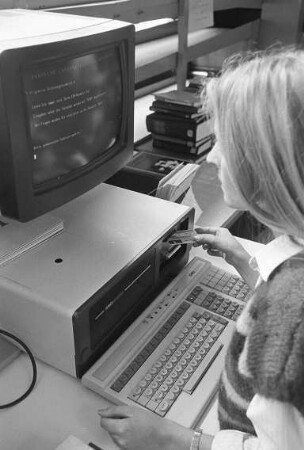 Badische Landesbibliothek. Umstellung der Ausleihe auf EDV-Betrieb