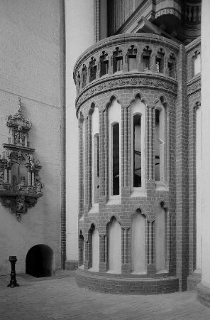 Stendal. Dom St. Nikolaus, Treppentürmchen (Aufgang zur Orgel)