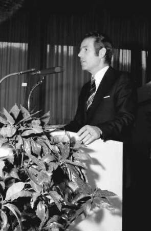 Freiburg: Kongresshalle; Laudatio: Dekan der Agrarwissenschaftlichen Fakultät der Christian-Albrechts-Universität Kiel; Prof. Dr. Riemann