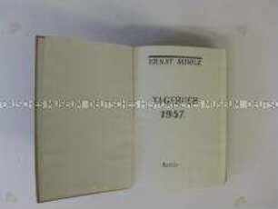 Handschriftliches Tagebuch mit eingeklebten Zeitungsausschnitten zum politischen Weltgeschehen 1957
