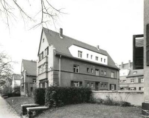 Wurzen, Eduard-Schulze-Straße 4. Wohnhaus einer Wohnsiedlung (um 1925)