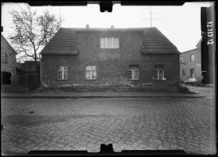 Lieberose, Markt. Wohnhaus. Straßenfront