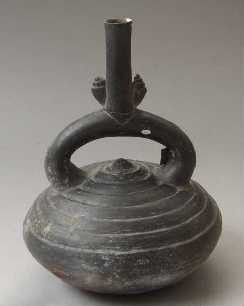 Clay vessel