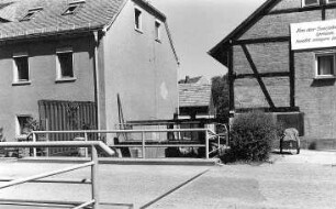 Neschwitz. Ehem. Mühle, Mahlmühle (links), Schneidemühle (rechts)