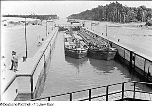 Havelkanal. Bau des Havelkanals 1951/1952. Schleusung