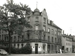 Chemnitz, Augustusburger Straße 177/Ecke Münchner Straße. Wohnhaus mit Laden (um 1900)