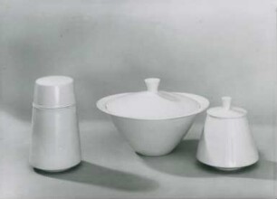 Drei Dosen des Teeservices "1957" von Trude Petri-Raben