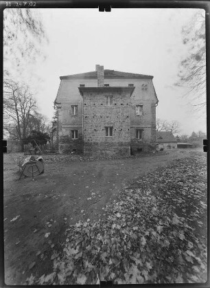 Viereichen-Altliebel. Ehem. Gutshaus (1720). Gartenfront mit Altan (2. H. 19. Jh.)