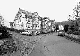 Fachwerkwohnhaus; Kaufungen, Raiffeisenstraße 3