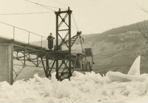Eisanhäufung 1954 beim Sooneck/Rhein